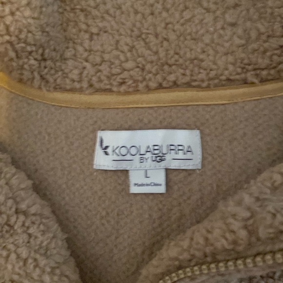 Koolaburra by Ugg pullover with zipper - Picture 5 of 5